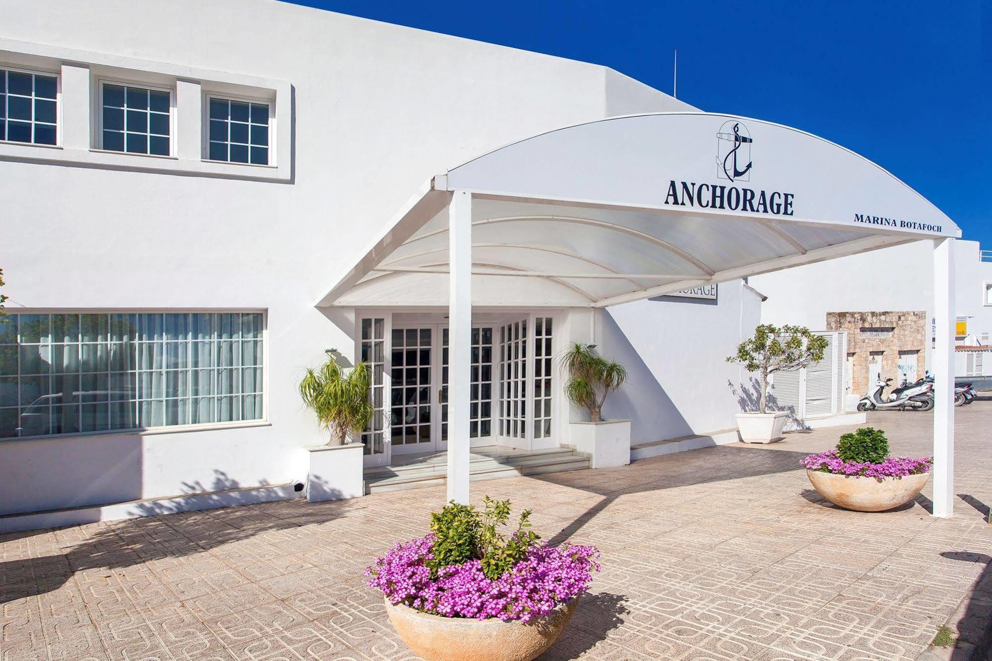 Anchorage Hotel อิบิซาทาวน์ ภายนอก รูปภาพ