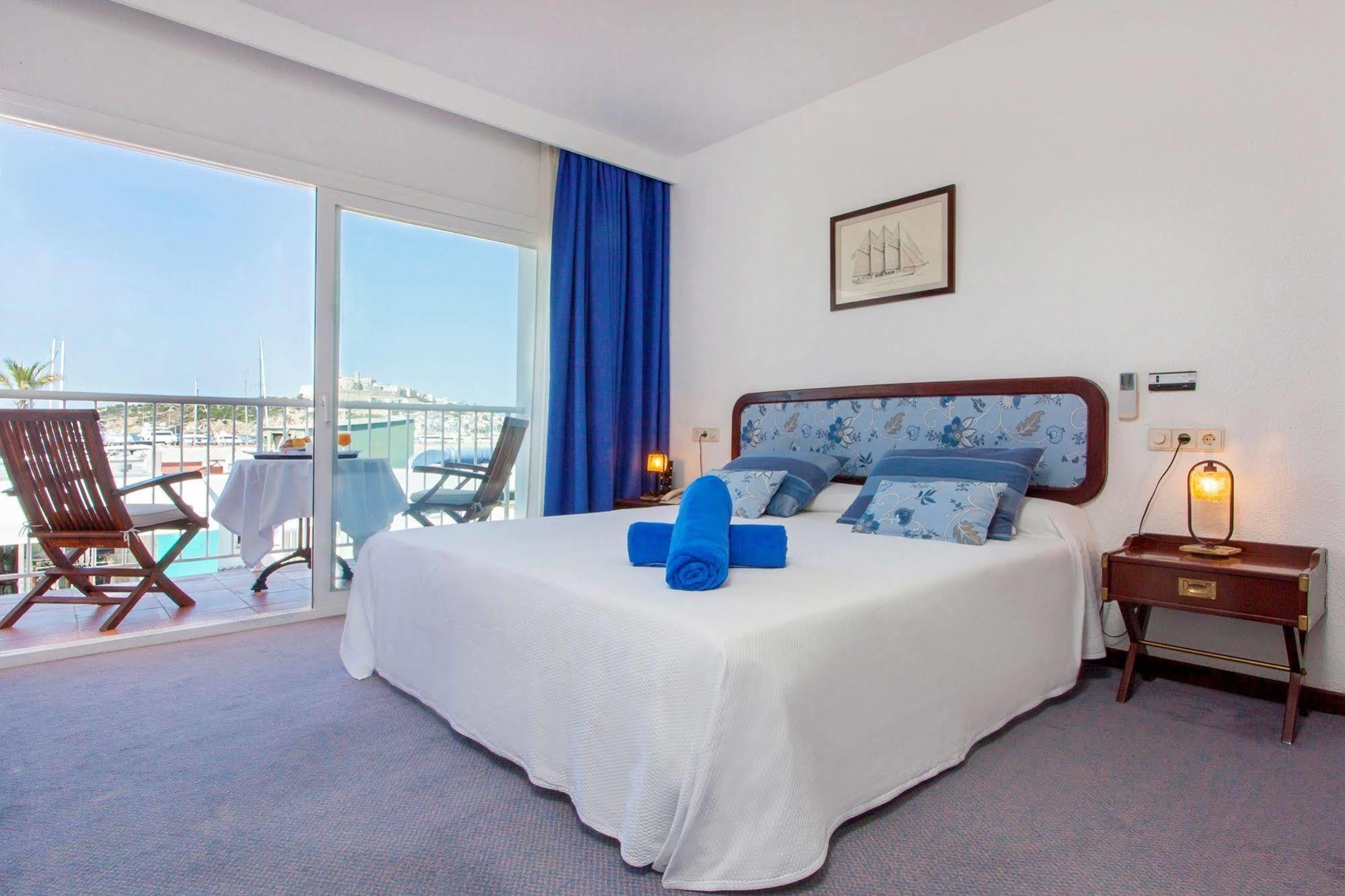 Anchorage Hotel อิบิซาทาวน์ ภายนอก รูปภาพ