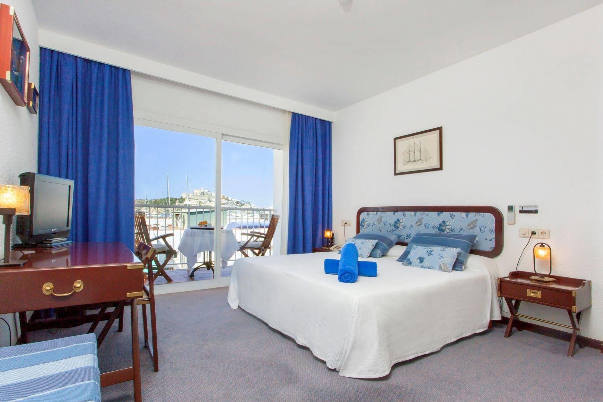 Anchorage Hotel อิบิซาทาวน์ ภายนอก รูปภาพ